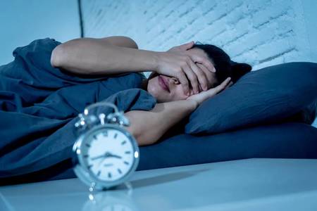 睡眠不足会出现的症状
