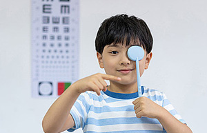 哪些饮食会影响孩子眼睛视力健康