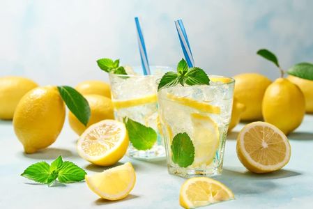 柠檬水预防尿酸高引发痛风