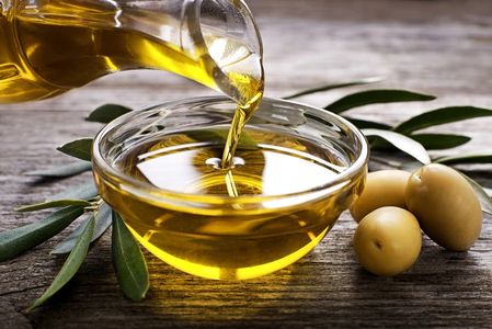 橄榄油富含不饱和脂肪酸