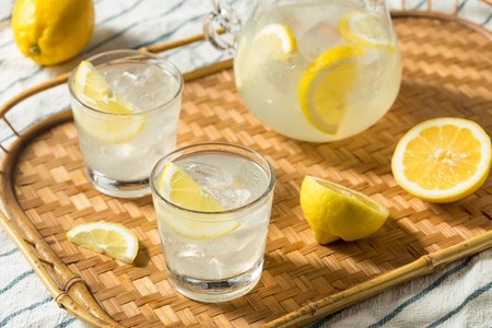喝柠檬水能美白吗